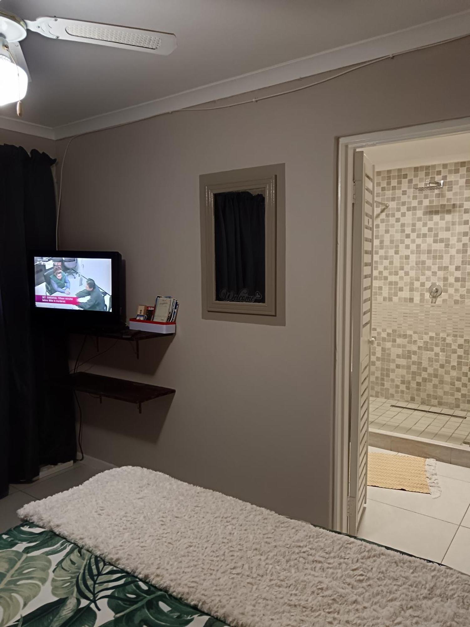 Studio On Fairway Apartment Langebaan Bagian luar foto